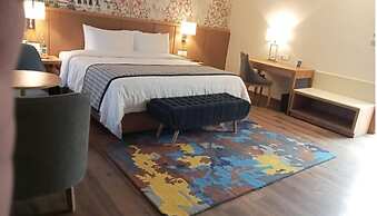 Sarovar Portico Somnath