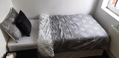 Homestay in Walsall