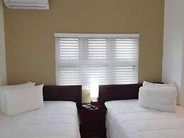 Golden Palms B & B
