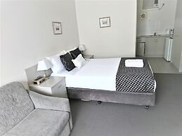 Hi 5 Luxury Holiday Apartments