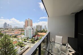 Qube Broadbeach 39