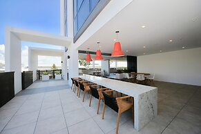 Qube Broadbeach 39