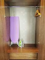 WE Hotel