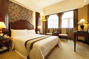 Grand Palace Hotel