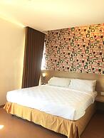 DeMira Hotel