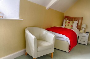 Holcombe House