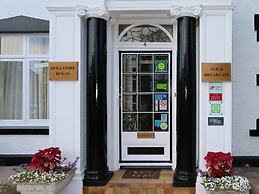 Holcombe House