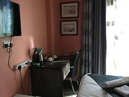 Kanyi Guest House