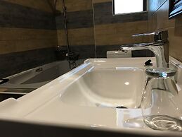 Kanyi Guest House