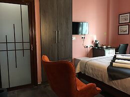 Kanyi Guest House