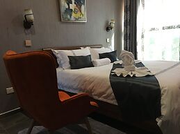 Kanyi Guest House