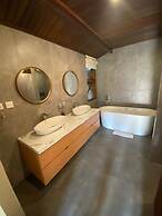 Tegal Sari Accomodation