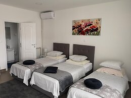 Marko Airport Rooms