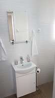 Marko Airport Rooms