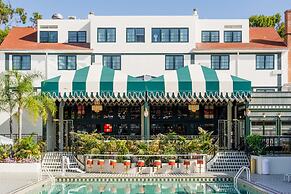 Lafayette Hotel & Club