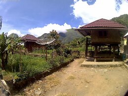 Bale Sembahulun Cottages & Tent