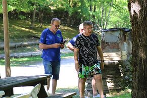 Camping Le Ceytrou