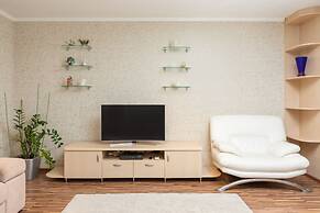 Apartment on Lenina 10