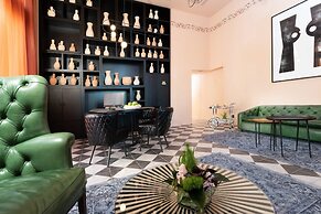 Bachar House - FATTAL COLORS