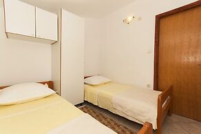 Apartments Luca