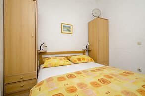 Apartments Oliva