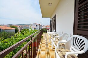 Apartments Marija Near Center