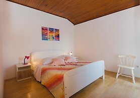 Apartments Ema