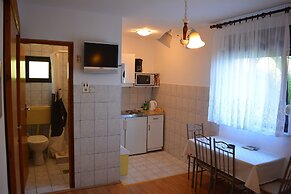 Apartments Cosic