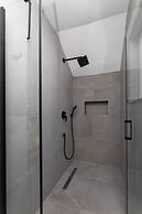 Apartment Bracholet