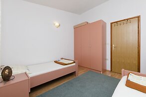 Apartment Smiljana
