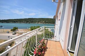 Apartments Zlatko