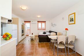 Apartments Bregovec Maslenica