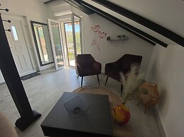 Apartments Danira