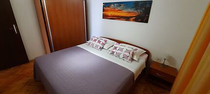 Apartments Nediljka