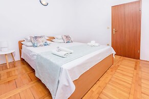 Apartments Toni