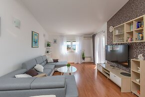 Apartment Goge