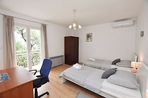 Apartments Dragica