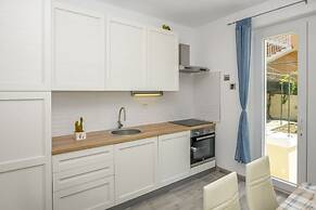 Apartments Dragica
