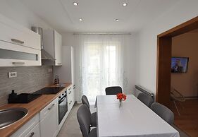 Apartments Dragica