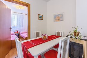 Apartment Besima