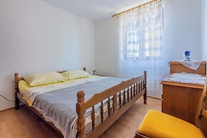Apartment Besima