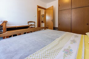 Apartment Besima