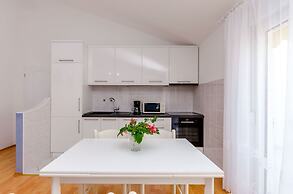 Apartments Maslina