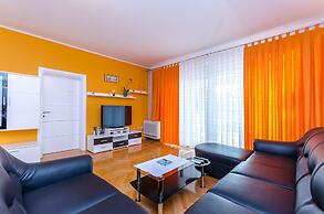 Apartments Maslina