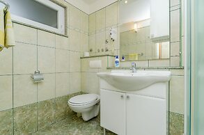 Apartments Maslina