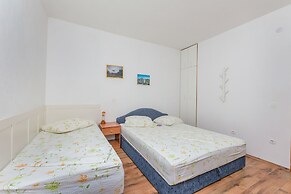 Apartments Dragana
