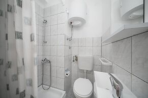 Apartment and Room Stefanija