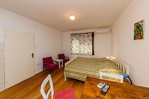 Apartments Jelen