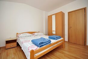 Apartments Renato