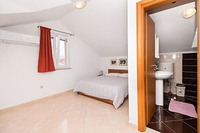 Apartments Karolina